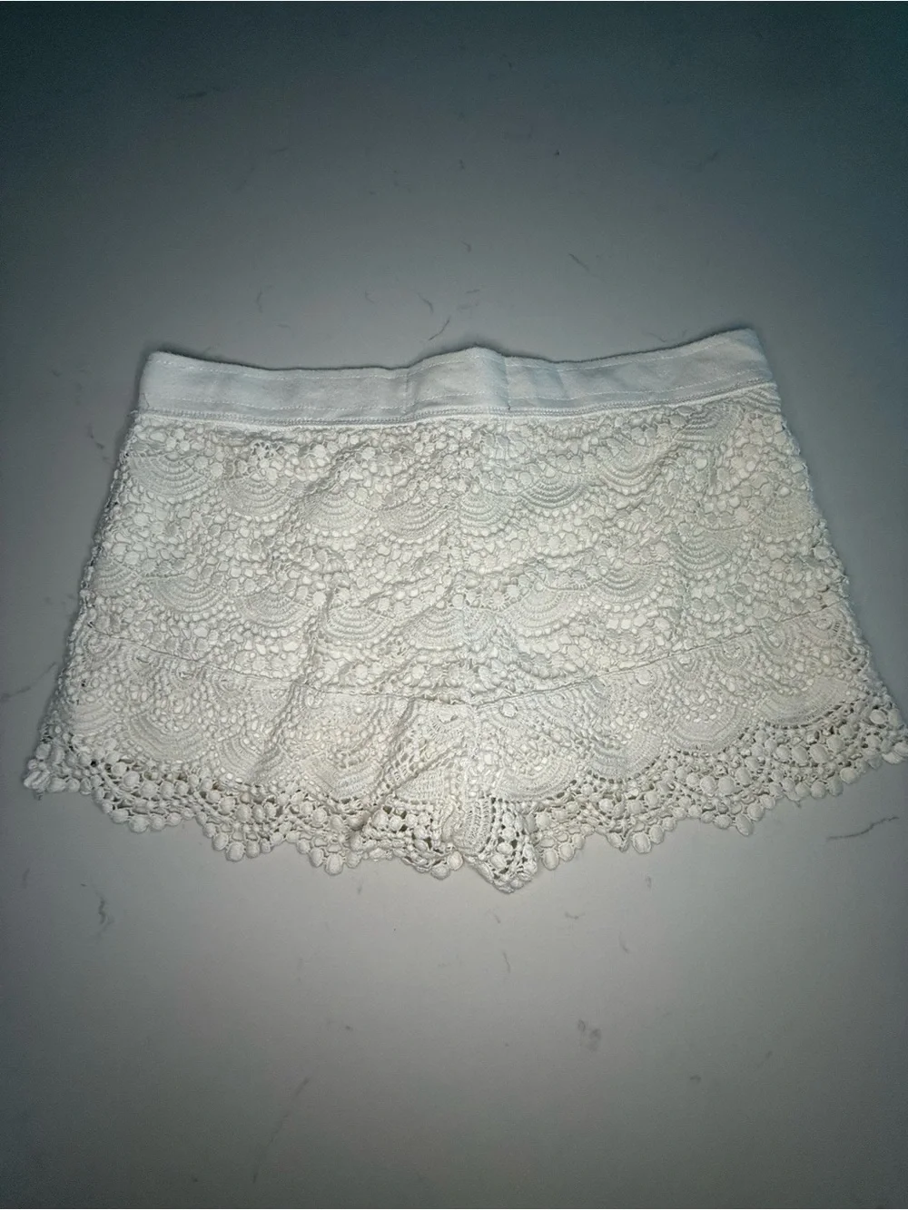 Hollister Cream Crochet Lace Drawstring Women's Shorts